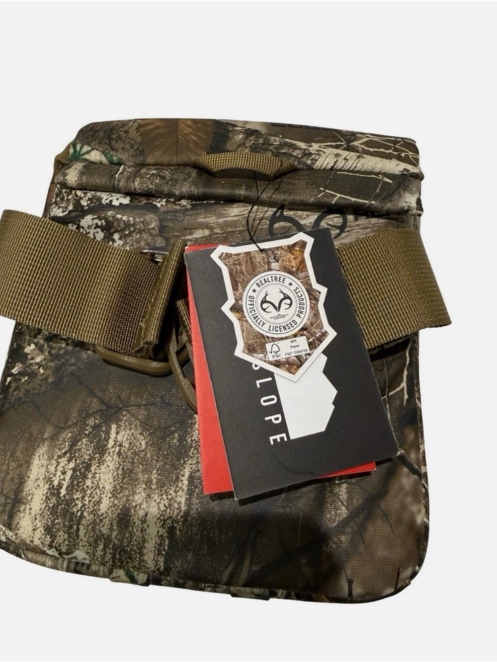 West Lope Bino Bag - Realtree
Camo. Only Bino Bag